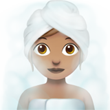 donna in sauna: carnagione olivastra