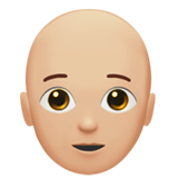 persona: carnagione abbastanza chiara e calvo