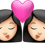 bacio tra coppia: donna, donna e carnagione chiara