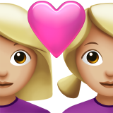 coppia con cuore: donna, donna e carnagione abbastanza chiara