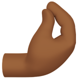 mano a pigna: carnagione abbastanza scura