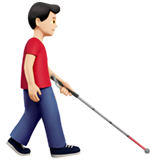 uomo con bastone bianco di orientamento: carnagione chiara e a destra