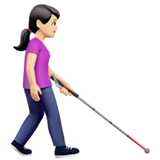 donna con bastone bianco di orientamento: carnagione chiara e a destra