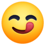 Faccina che si lecca i baffi - Facebook