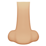 naso: carnagione abbastanza chiara