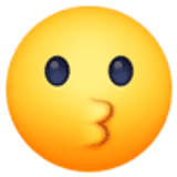 Faccina che bacia - Facebook