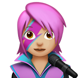 cantante donna: carnagione abbastanza chiara