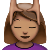 donna che riceve un massaggio: carnagione olivastra