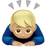 uomo che fa inchino profondo: carnagione abbastanza chiara