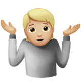 persona che scrolla le spalle: carnagione abbastanza chiara